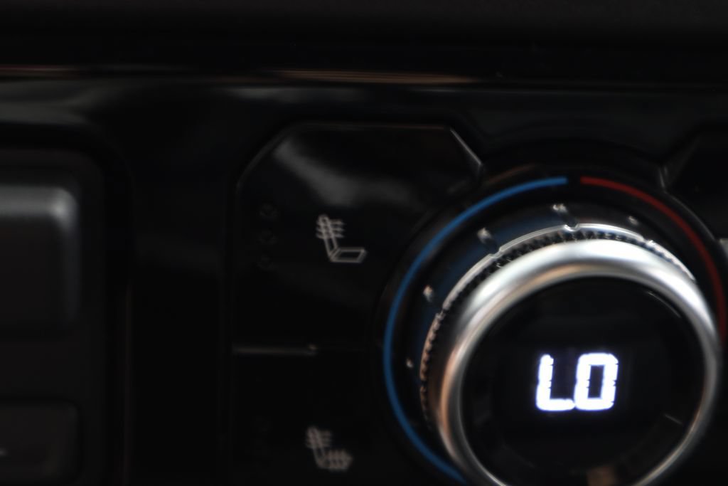 Used 2025 GMC Sierra 1500 Elevation AWD/4WD image 4