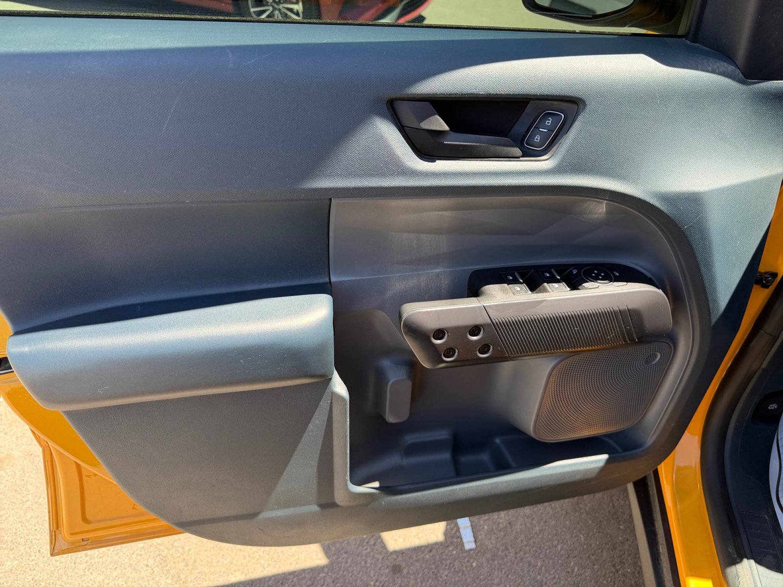 Certified 2023 Ford Maverick XLT w/ Black Appearance Package FWD image 17