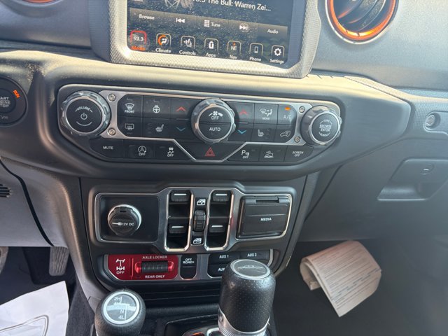 Used 2020 Jeep Gladiator Mojave AWD/4WD image 12