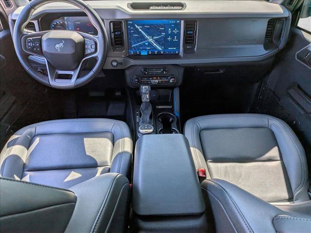 Certified 2024 Ford Bronco Black Diamond image 16