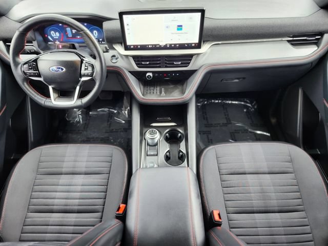 Certified 2025 Ford Explorer ST-Line w/ Premium Package AWD/4WD image 12