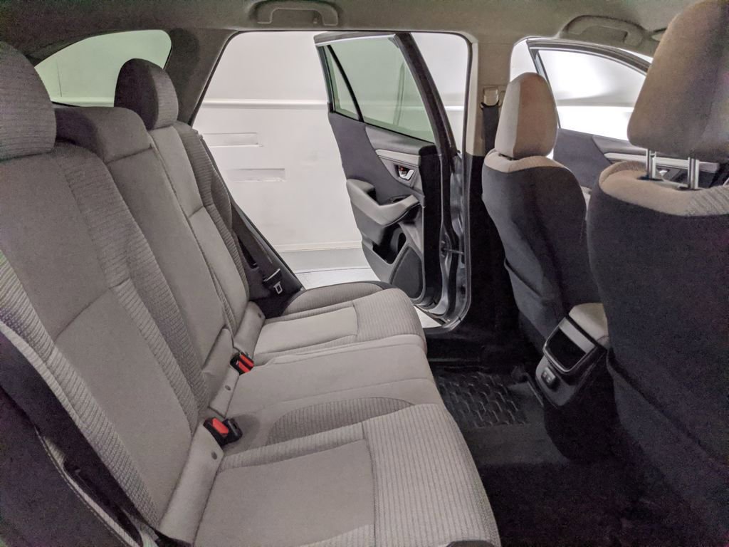 Used 2020 Subaru Outback Premium image 19