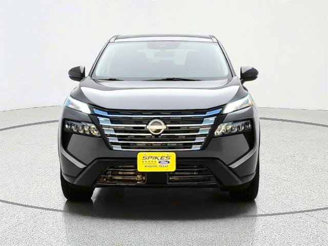 Used 2025 Nissan Rogue SV FWD image 2