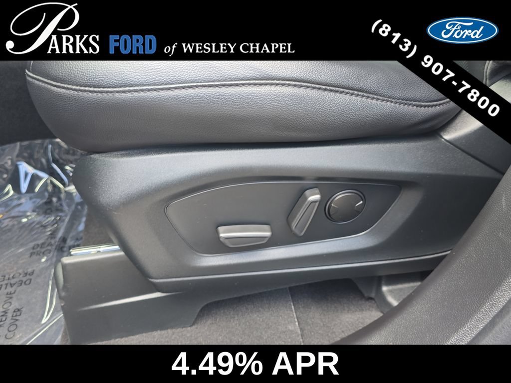 Certified 2023 Ford Explorer Limited w/ Limited Technology Package RWD image 21