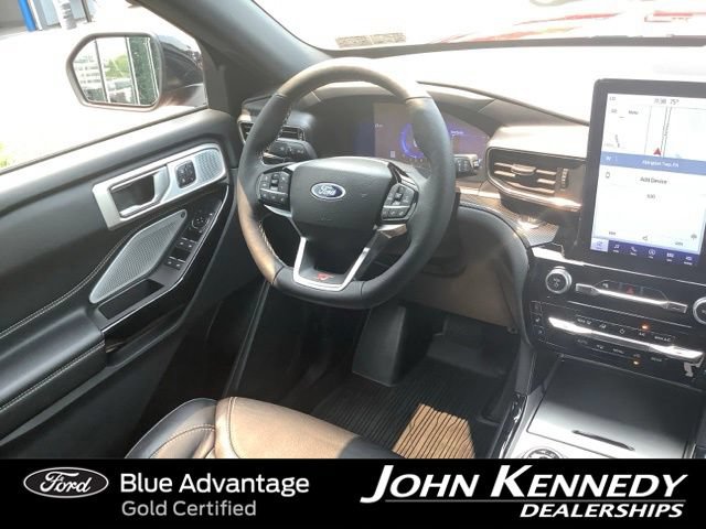 Certified 2023 Ford Explorer ST w/ Equipment Group 401A AWD/4WD image 17
