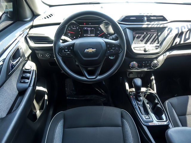 Used 2023 Chevrolet TrailBlazer LT FWD image 12