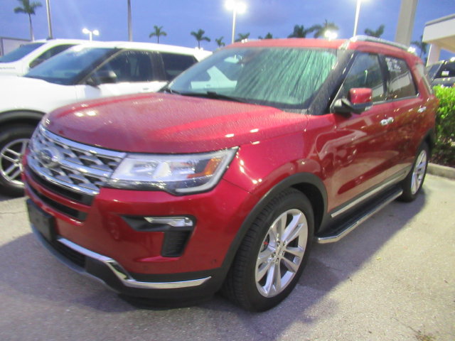 Certified 2018 Ford Explorer Limited w/ Equipment Group 301A FWD image 3