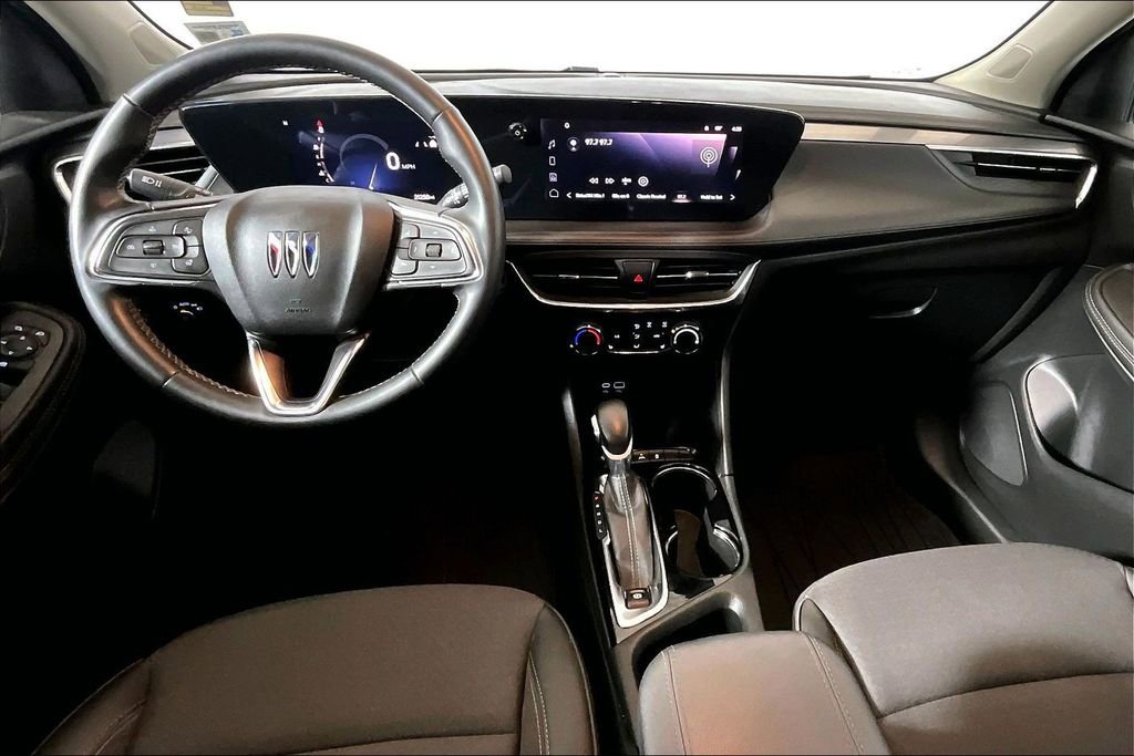 Used 2024 Buick Encore GX Preferred w/ Comfort Package image 11