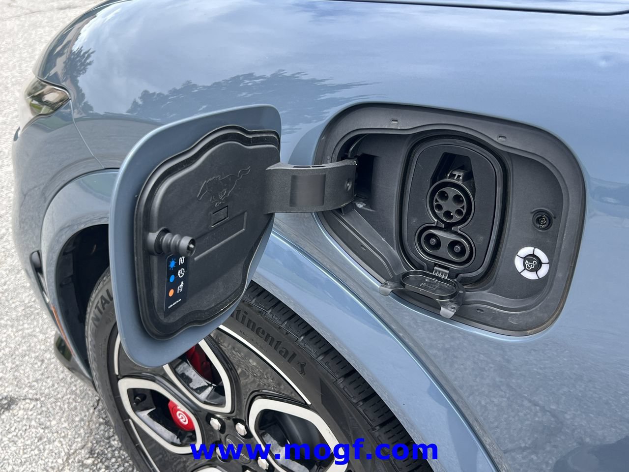 Certified 2024 Ford Mustang Mach-E GT AWD/4WD image 31