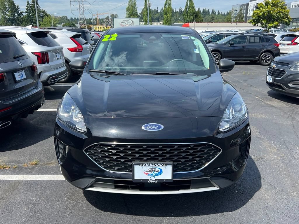 Certified 2022 Ford Escape SE w/ Convenience Package AWD/4WD image 4