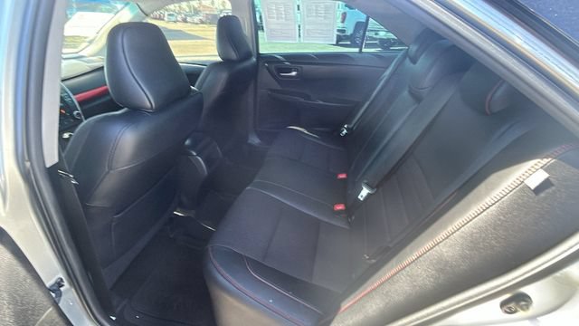 Used 2017 Toyota Camry SE FWD image 15