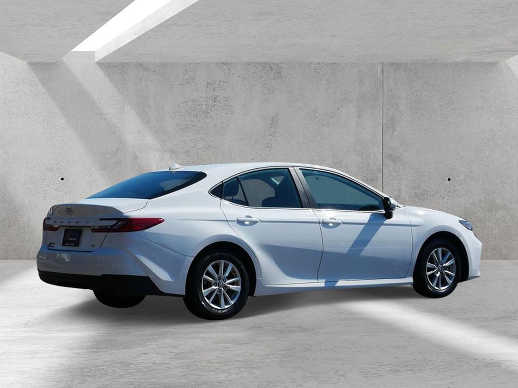 Used 2025 Toyota Camry LE FWD image 3