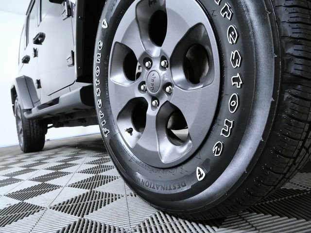 Used 2017 Jeep Wrangler Unlimited Sport image 7