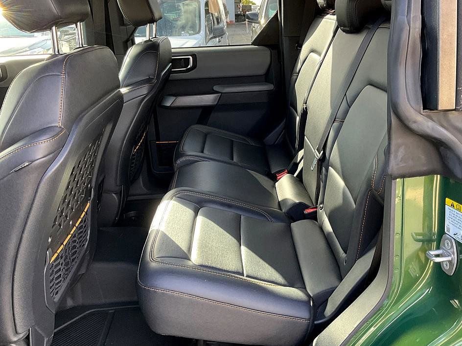 Certified 2023 Ford Bronco Badlands AWD/4WD image 30