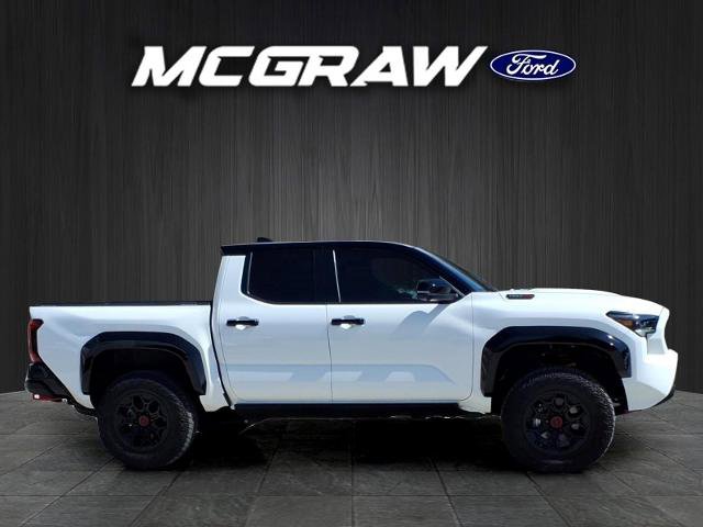 Used 2026 Toyota Tacoma TRD Pro AWD/4WD image 6