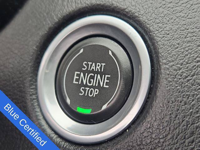 Used 2022 Cadillac XT4 Sport AWD/4WD image 21