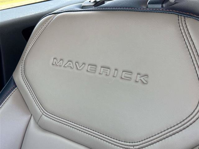 Certified 2025 Ford Maverick Lariat AWD/4WD image 19