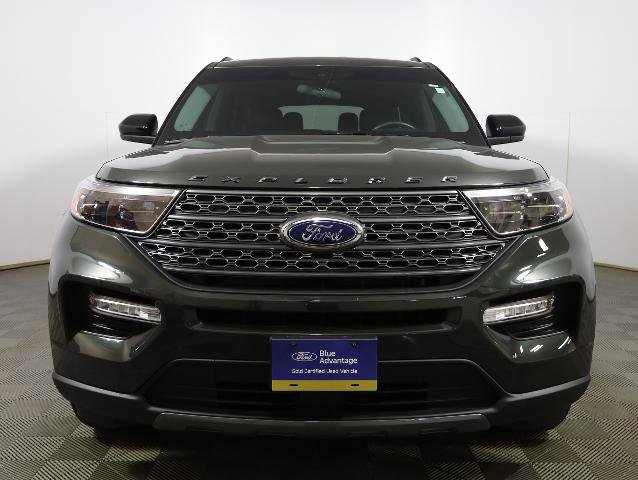 Certified 2024 Ford Explorer XLT w/ Equipment Group 202A AWD/4WD image 3