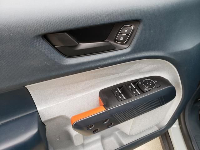 Certified 2022 Ford Maverick XLT FWD image 12
