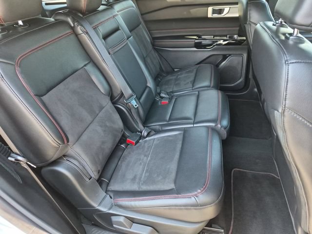 Certified 2023 Ford Explorer ST-Line AWD/4WD image 20