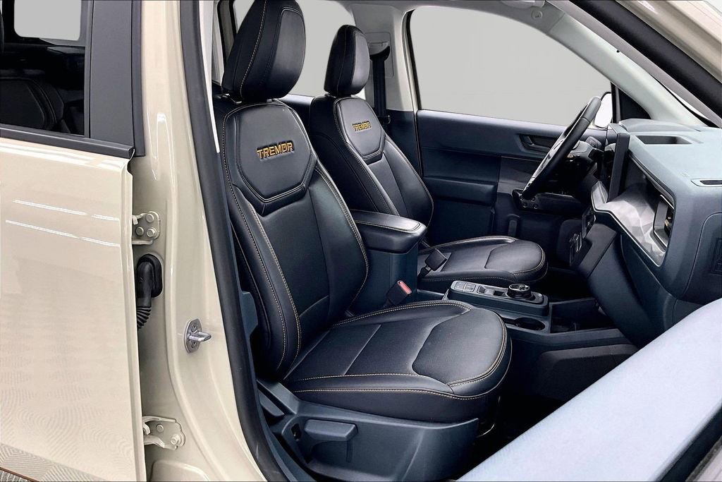 Certified 2025 Ford Maverick Tremor image 9