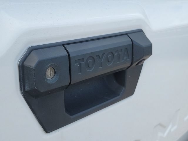 Used 2024 Toyota Tacoma SR RWD image 5