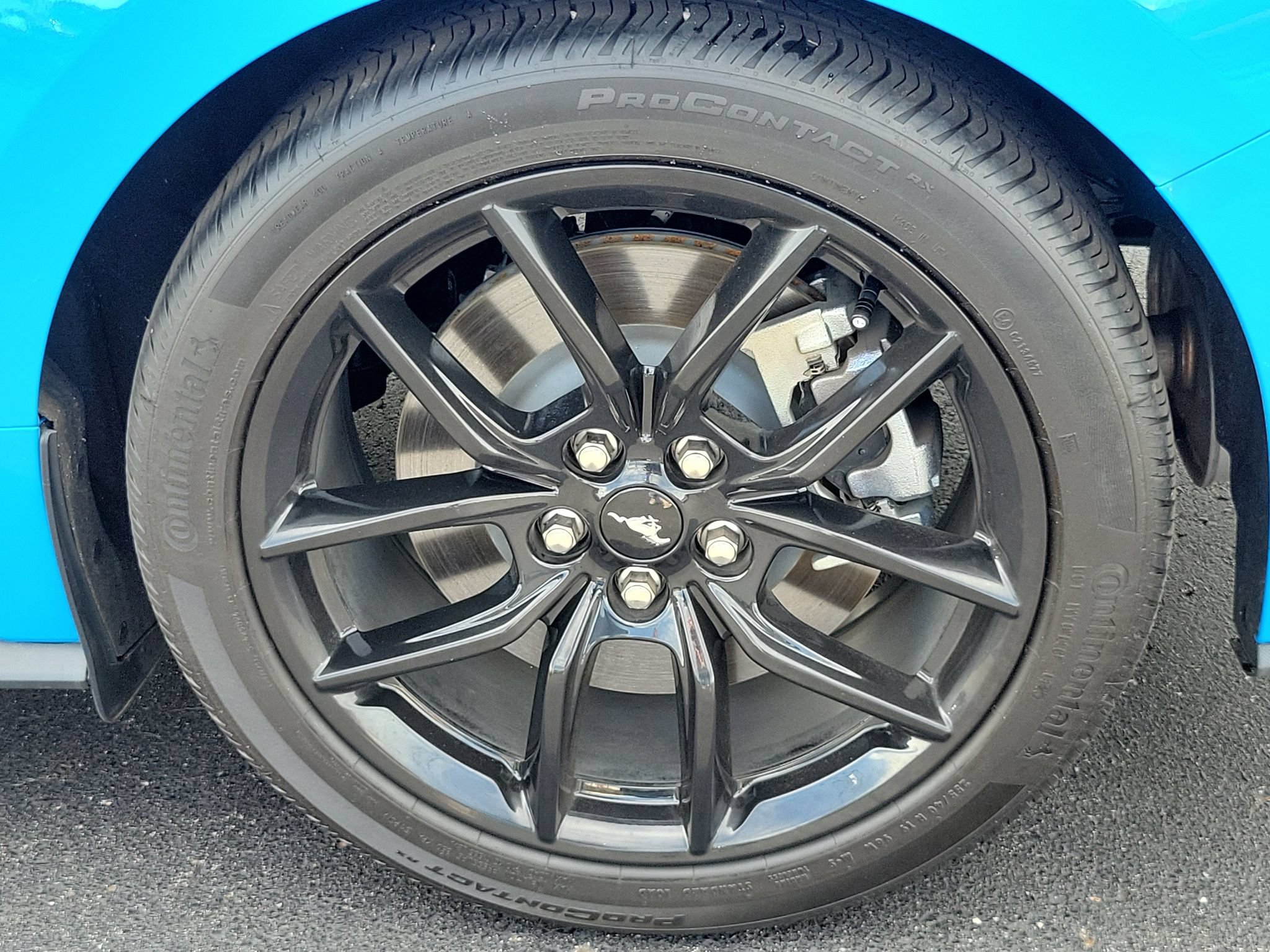 Certified 2025 Ford Mustang GT Premium RWD image 5