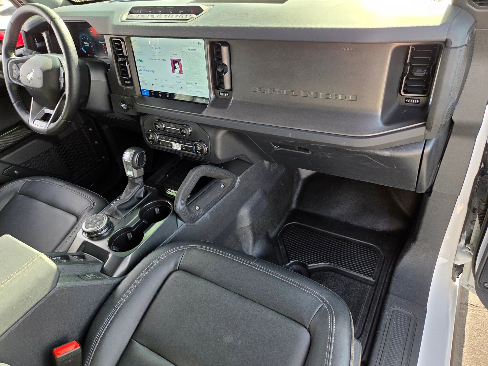 Certified 2025 Ford Bronco Badlands AWD/4WD image 16