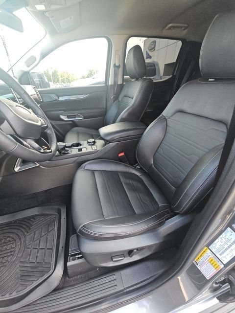 Certified 2024 Ford Ranger Lariat w/ Advanced Towing Package AWD/4WD image 4