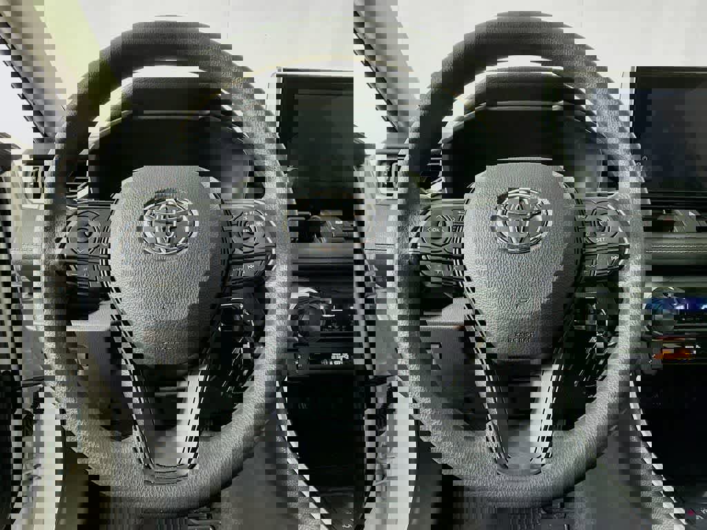 Used 2023 Toyota RAV4 LE image 16