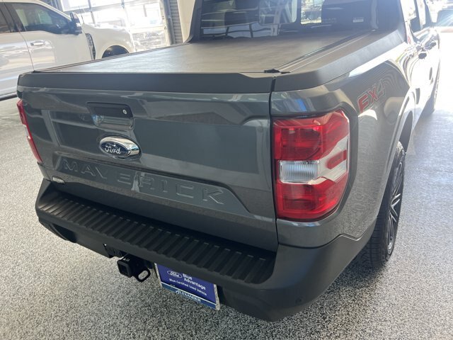 Certified 2024 Ford Maverick Lariat w/ FX4 Off-Road Package AWD/4WD image 7