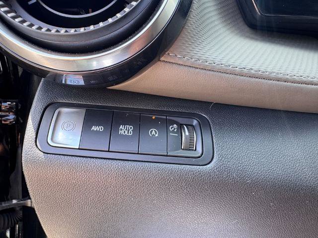 Used 2025 Chevrolet Equinox LT w/ Convenience Package II AWD/4WD image 17