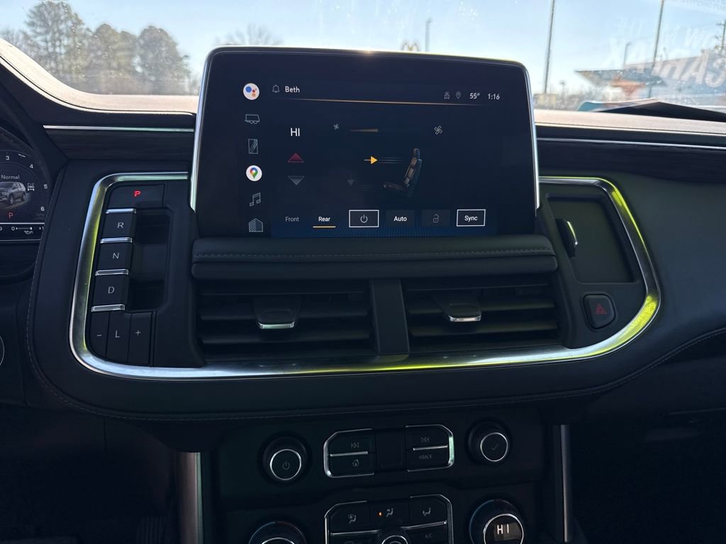 Used 2022 Chevrolet Suburban LT w/ LT Signature Package image 7