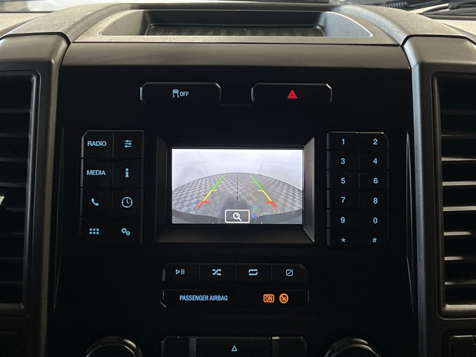 Certified 2022 Ford F250 XL w/ Power Equipment Group image 18