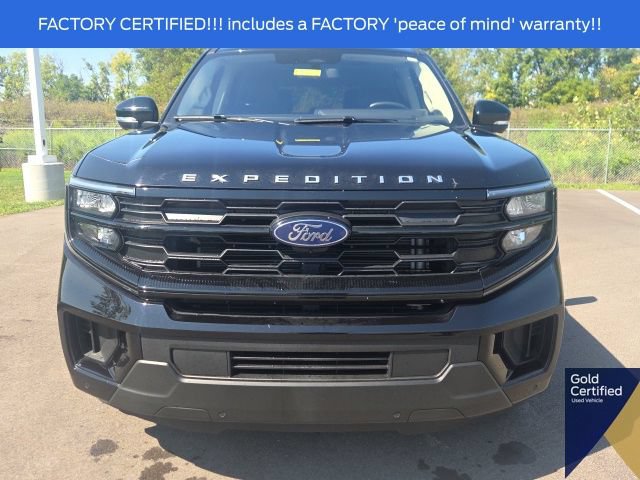 Certified 2025 Ford Expedition Active AWD/4WD image 4