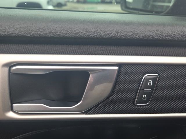 Certified 2020 Ford Explorer XLT image 18