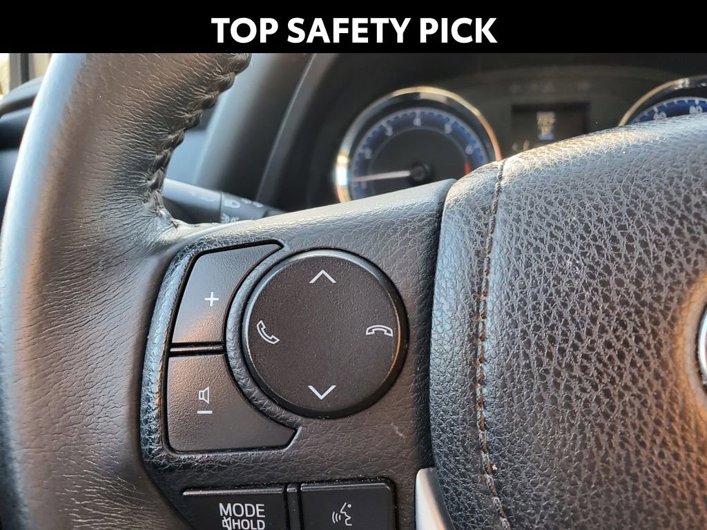 Used 2017 Toyota Corolla L image 16