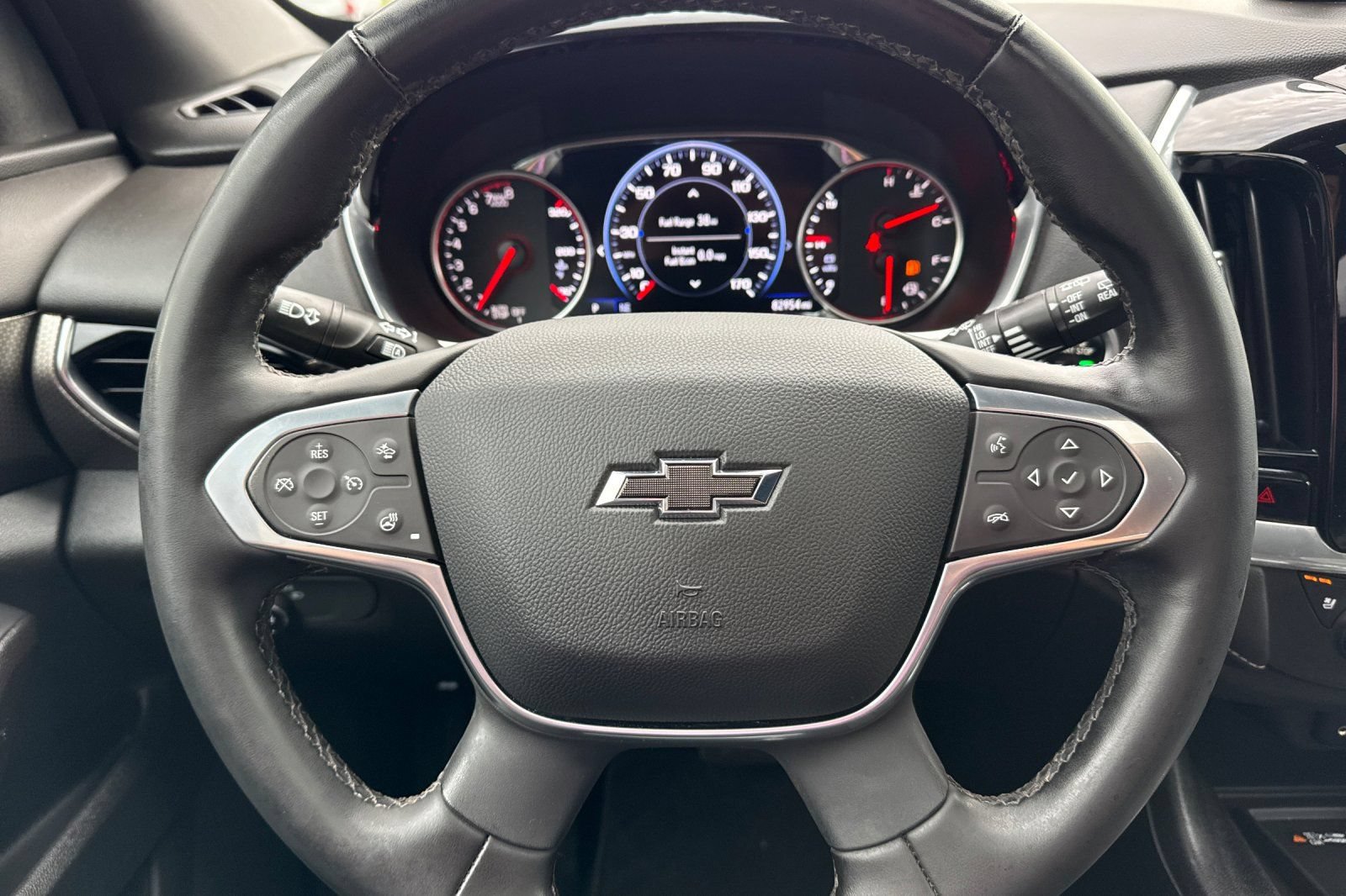 Used 2023 Chevrolet Traverse Premier w/ Redline Edition AWD/4WD image 27