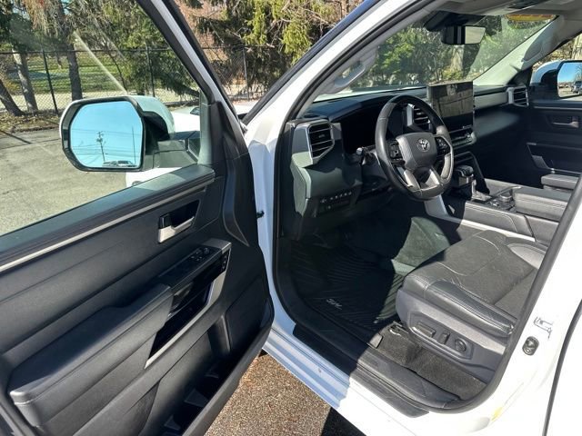 Used 2023 Toyota Tundra Limited AWD/4WD image 38