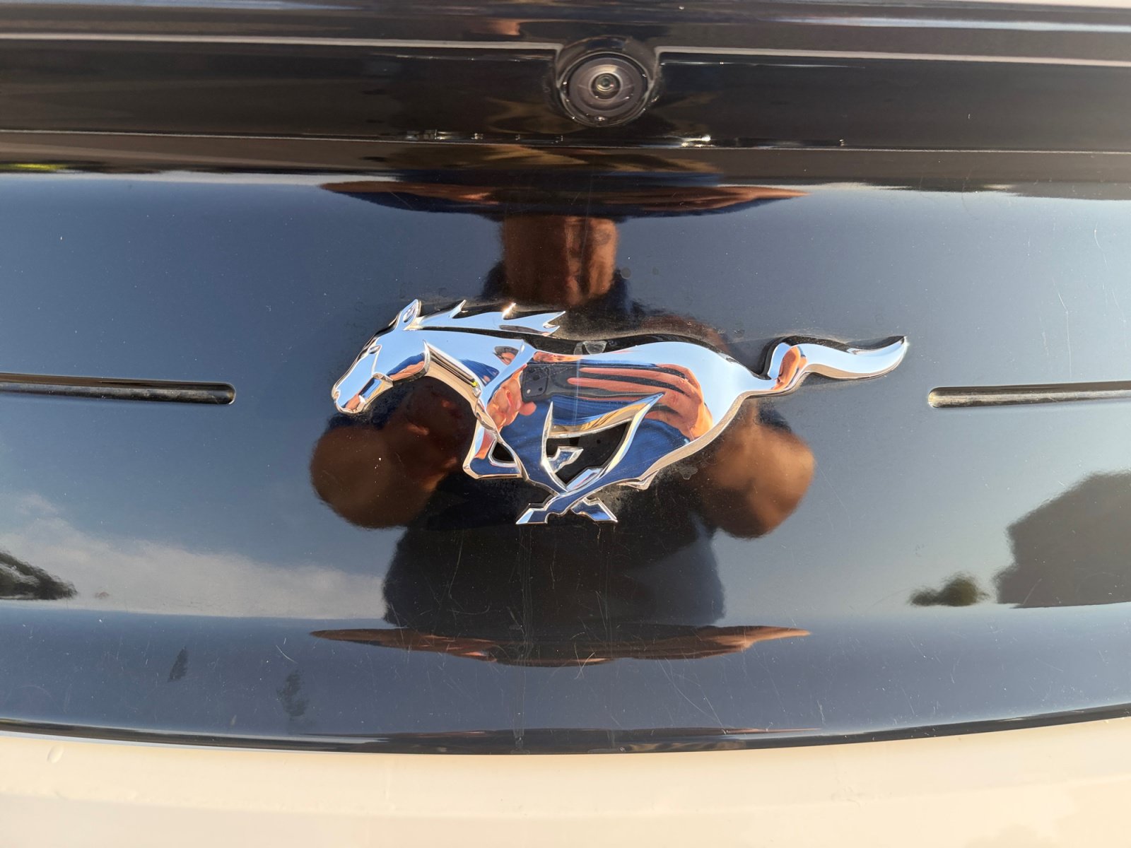 Certified 2022 Ford Mustang Premium RWD image 27