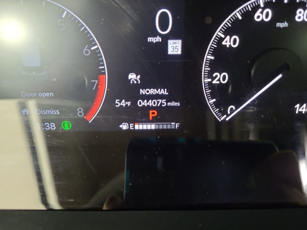 Used 2024 Honda HR-V EX-L image 11