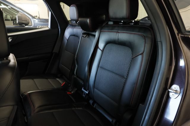 Certified 2023 Ford Escape ST-Line w/ Tech Pack #1 FWD image 30