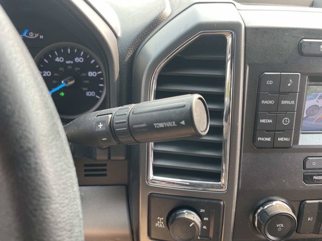 Certified 2017 Ford F250 XLT w/ XLT Value Package AWD/4WD image 33