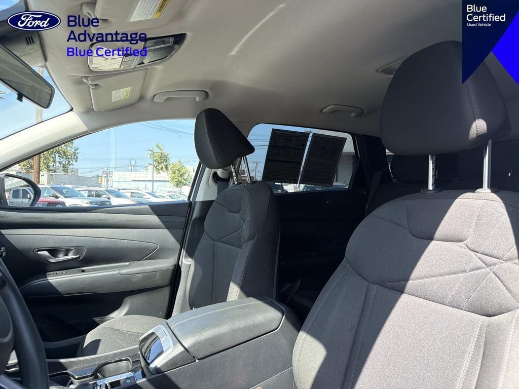 Used 2025 Hyundai Tucson SE FWD image 18