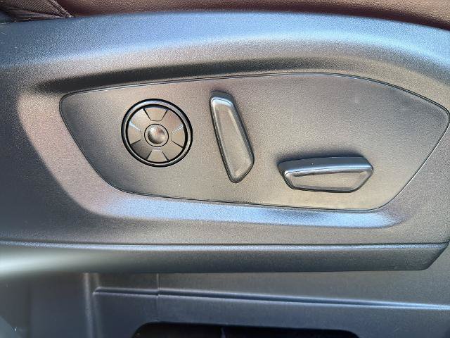 Certified 2025 Ford Explorer Platinum AWD/4WD image 10