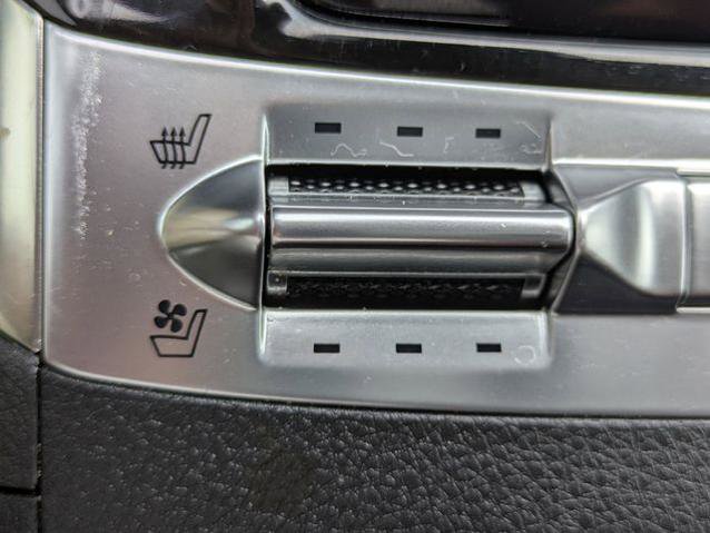 Used 2023 Kia Carnival SX FWD image 24