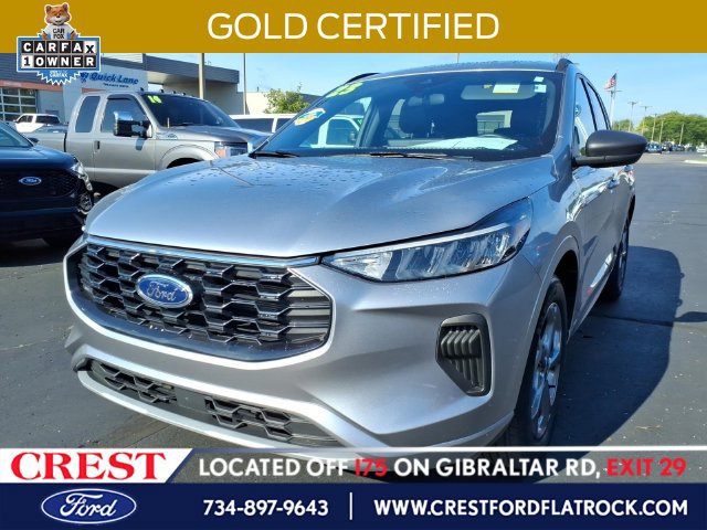 Certified 2023 Ford Escape ST-Line w/ Tech Pack #1 AWD/4WD image 1