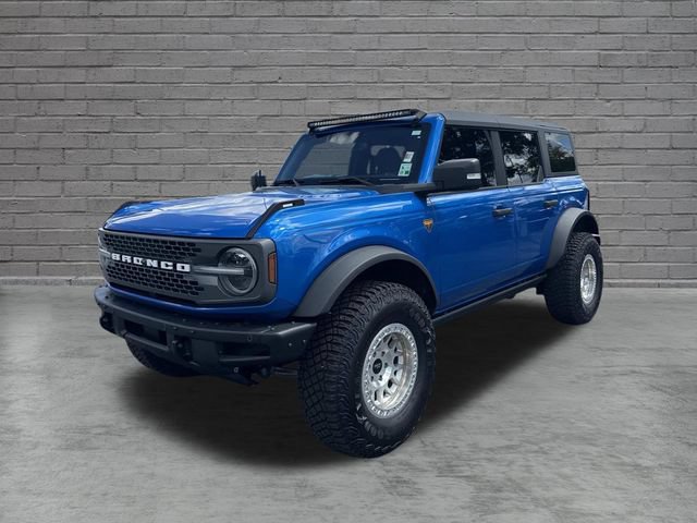 Certified 2022 Ford Bronco Badlands AWD/4WD image 3