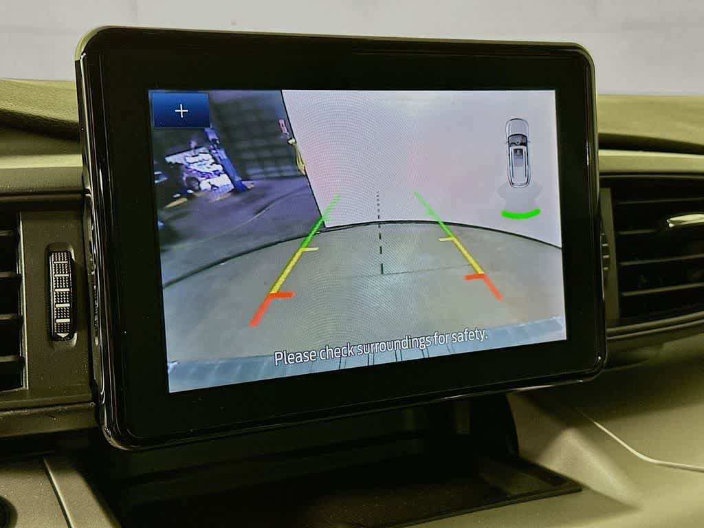Certified 2024 Ford Explorer XLT RWD image 27