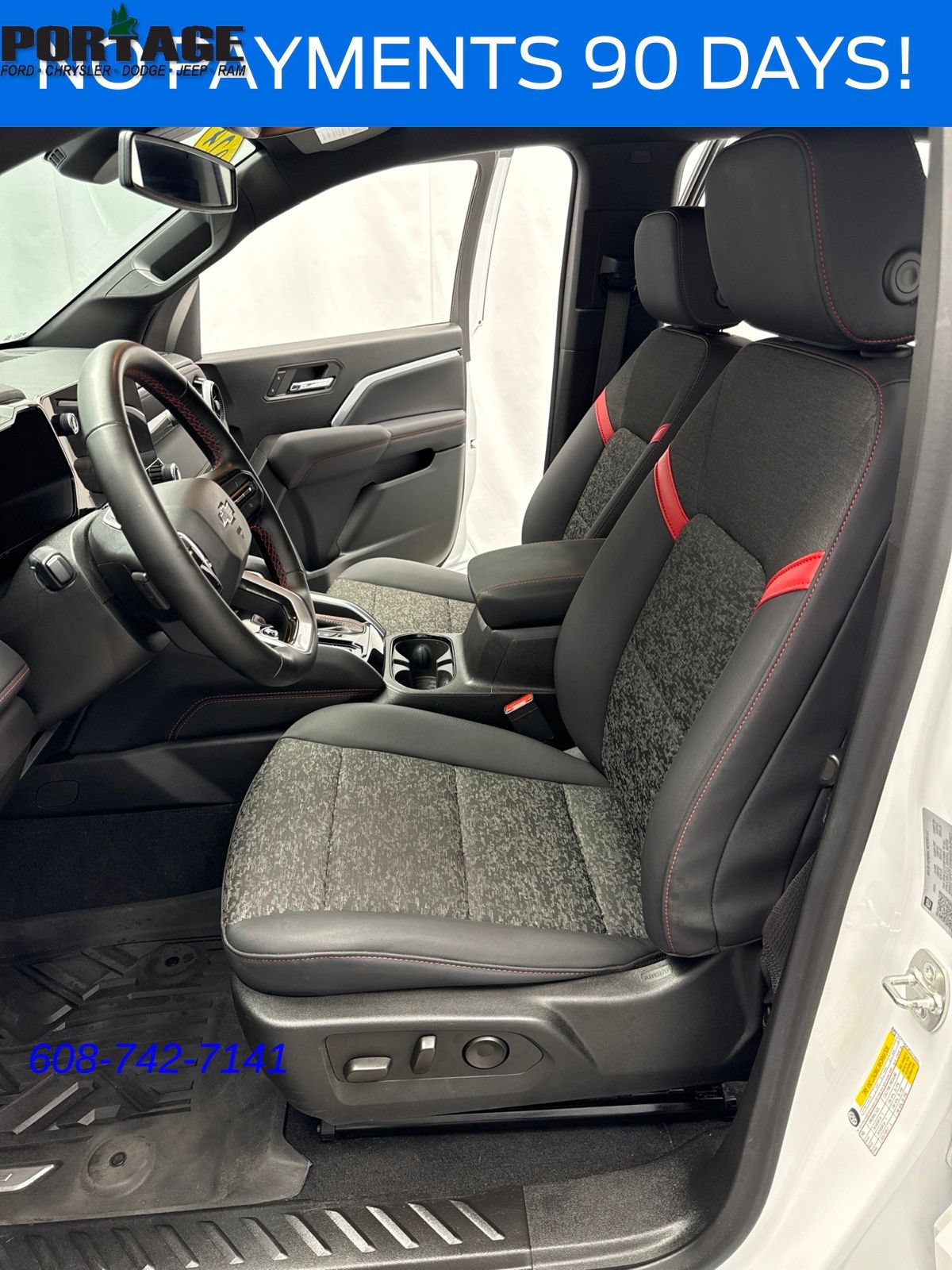 Used 2024 Chevrolet Colorado Z71 w/ Z71 Convenience Package 2 AWD/4WD image 10